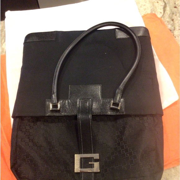 Authentic Gucci canvas and leather handbag in very good condition 13” X 9” X 2” - Picture 7 of 8